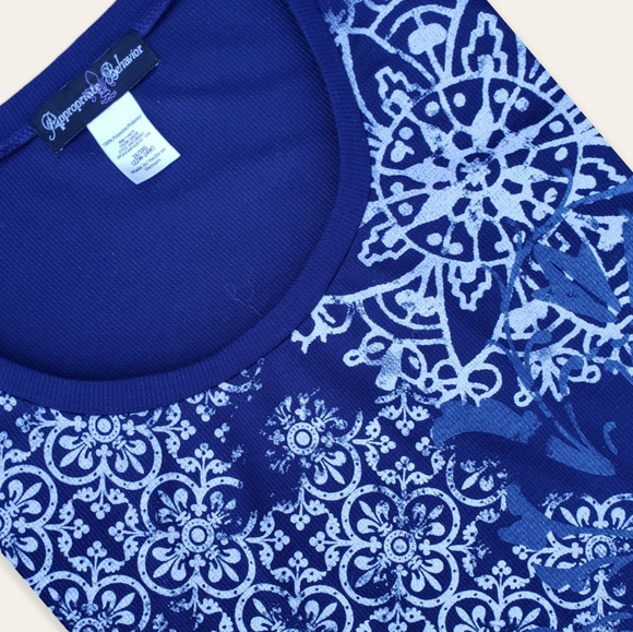 Flannel Blue Filagree long sleeve top - Picture 7 of 7